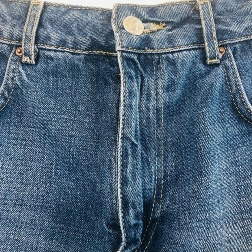 Topshop High Rise Moto Mom Raw/Fray Hem Denim/Jeans Cut Off Shorts-Size 6 - Picture 3 of 11